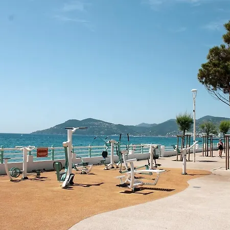 Face A La Yourhosthelper Daire *