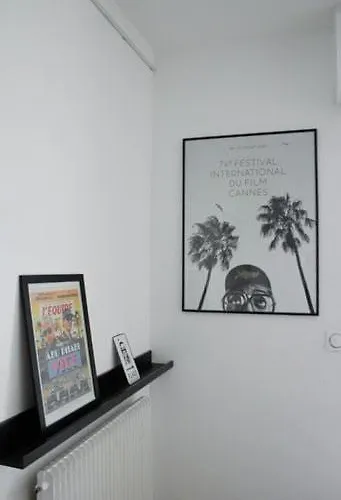 Face A La Yourhosthelper *