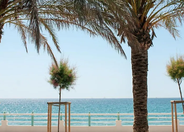 アパート Face A La Yourhosthelper