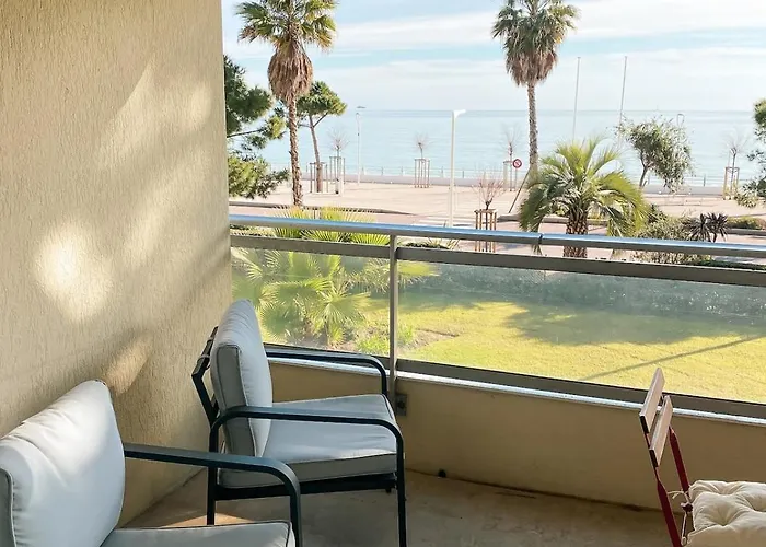 Face A La Yourhosthelper アパート カンヌ