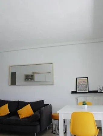 Face à La Yourhosthelper Appartement Cannes